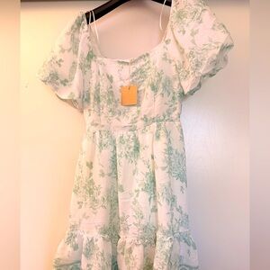 New with tags spring/summer/easter dress